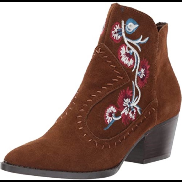 CARLOS BOOTS! - Picture 2 of 10